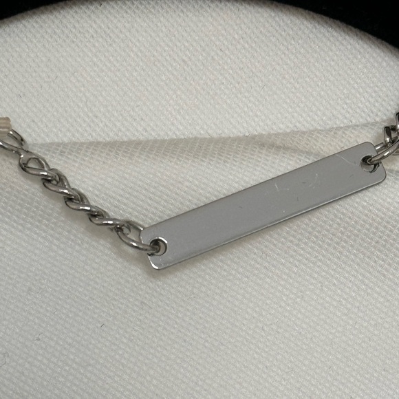 Classic white blazer. A closet staple!! - Picture 3 of 3